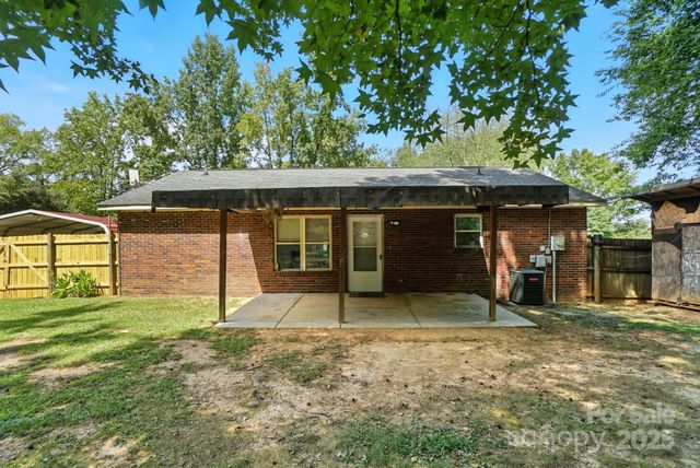 244 E East Avenue, Monroe, NC 28110