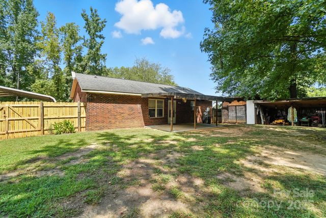 244 E East Avenue, Monroe, NC 28110