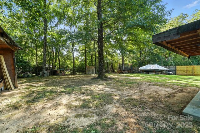 244 E East Avenue, Monroe, NC 28110