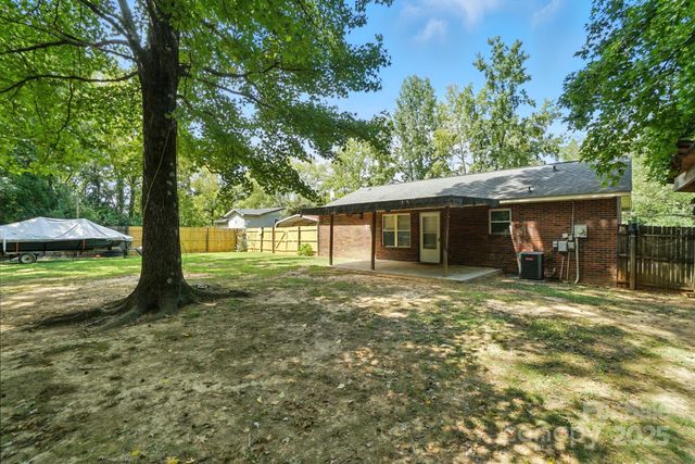 244 E East Avenue, Monroe, NC 28110