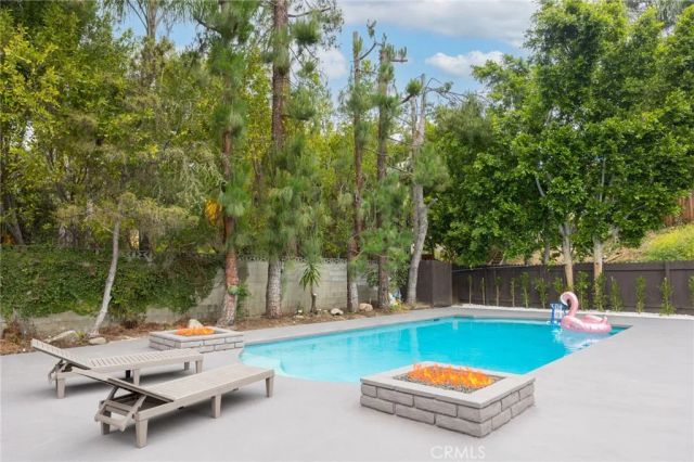 937 Misty Isle Drive, Glendale, CA 91207
