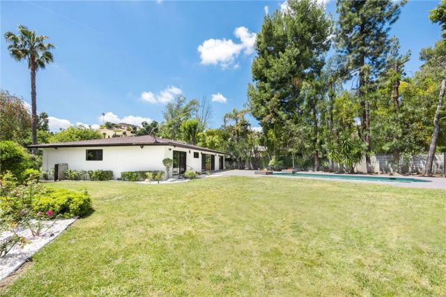 937 Misty Isle Drive, Glendale, CA 91207