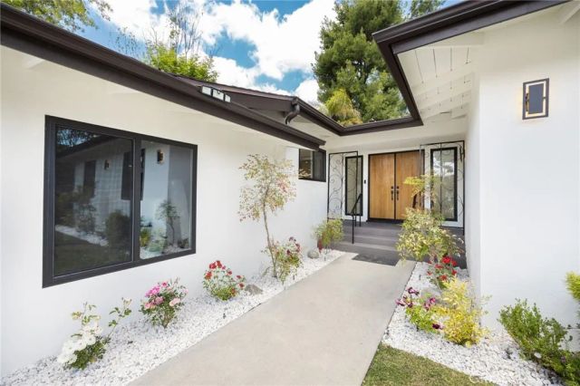 937 Misty Isle Drive, Glendale, CA 91207