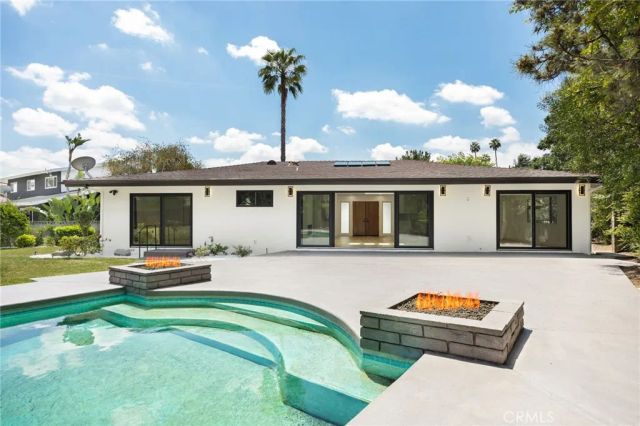 937 Misty Isle Drive, Glendale, CA 91207