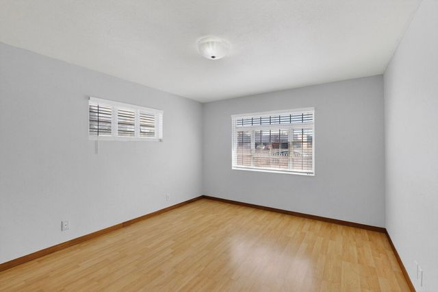 8623 Menaul Boulevard NE, Albuquerque, NM 87112