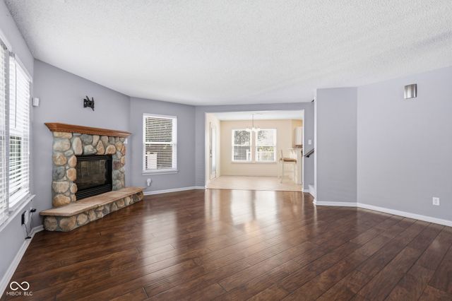 10215 Lothbury Circle, Fishers, IN 46037