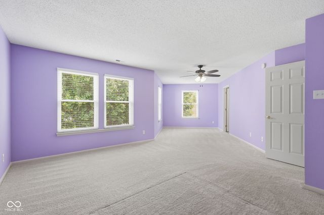 10215 Lothbury Circle, Fishers, IN 46037