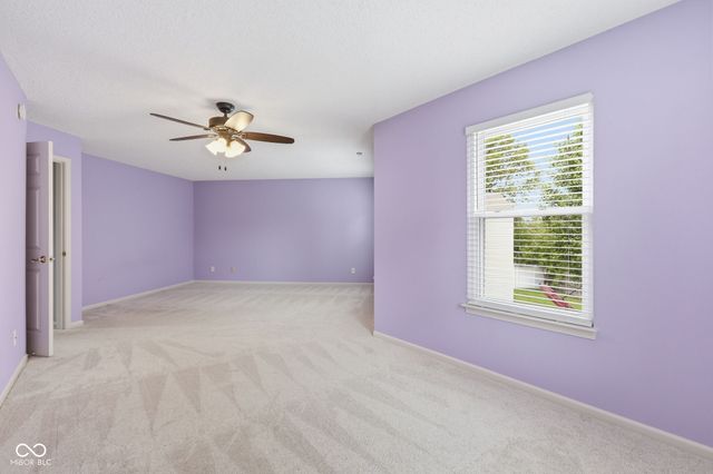 10215 Lothbury Circle, Fishers, IN 46037