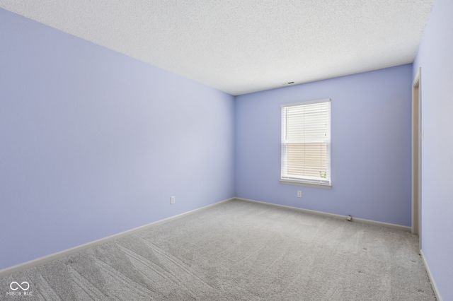 10215 Lothbury Circle, Fishers, IN 46037