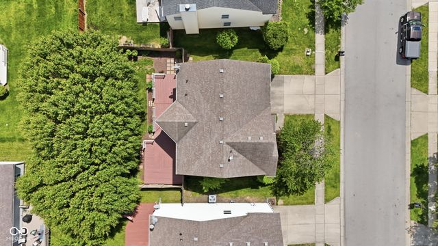 10215 Lothbury Circle, Fishers, IN 46037