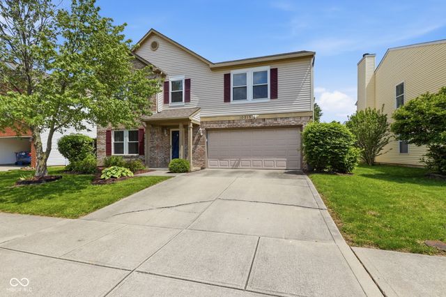 10215 Lothbury Circle, Fishers, IN 46037