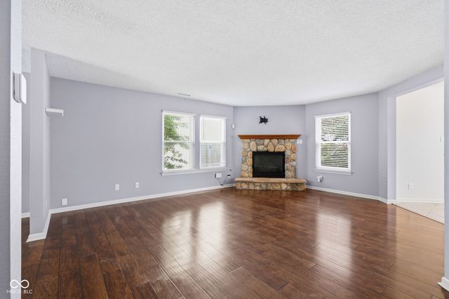 10215 Lothbury Circle, Fishers, IN 46037