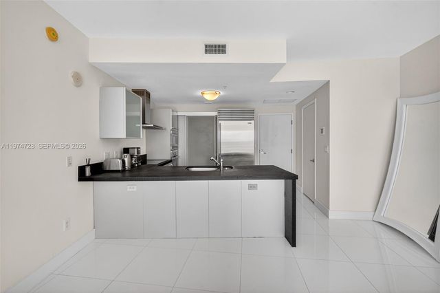 18201 Collins Ave 2008, Sunny Isles Beach, FL 33160