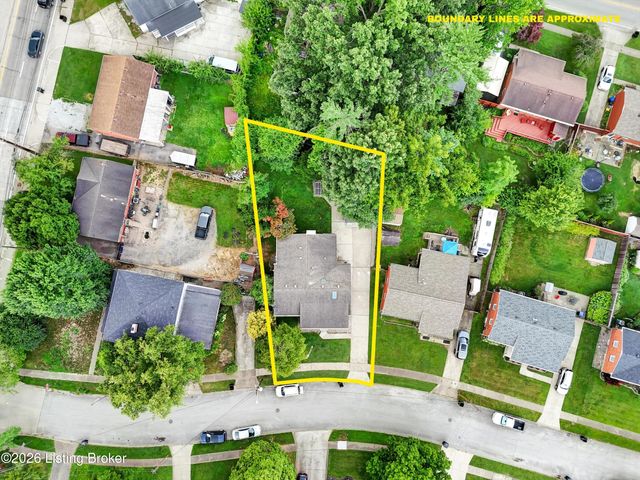 3612 Rosemont Ct, Louisville, KY 40218