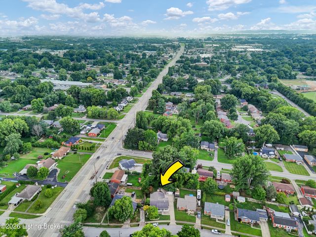 3612 Rosemont Ct, Louisville, KY 40218