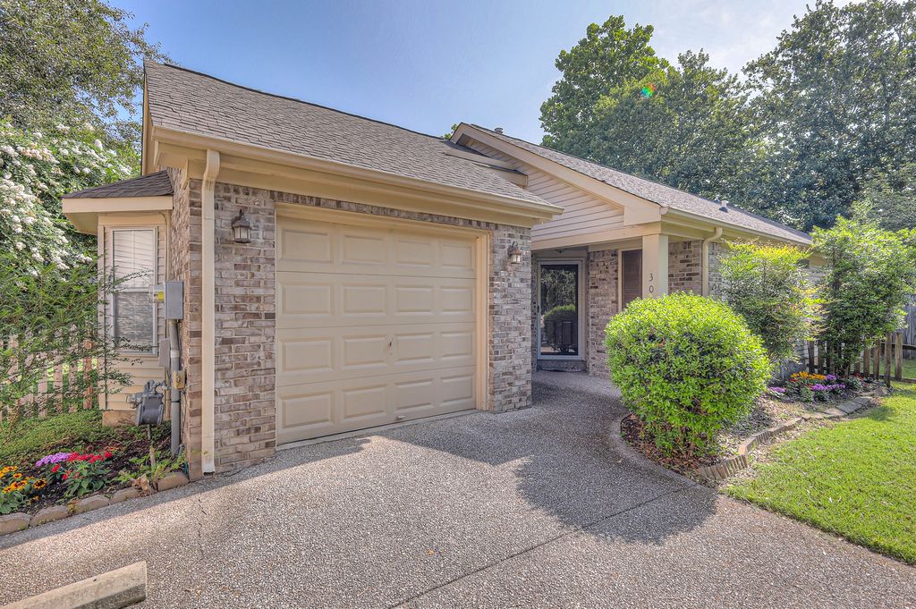 306 Montrose Ct, Franklin, TN 37069