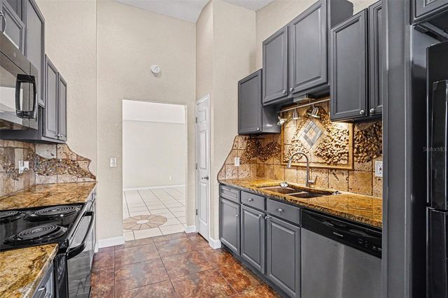 4621 DEVON AVENUE, Lakeland, FL 33813