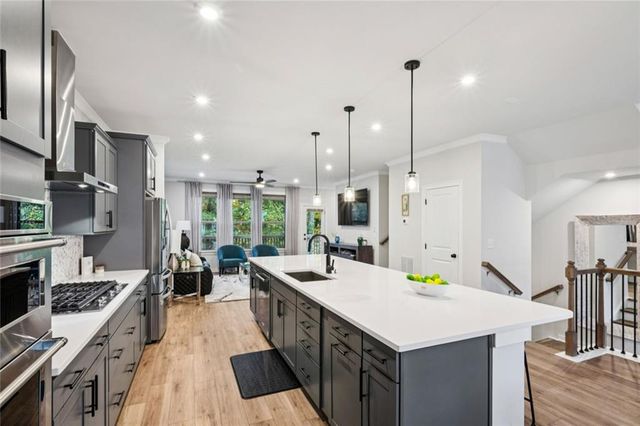 1336 Stanley Park Drive 1, Decatur, GA 30033