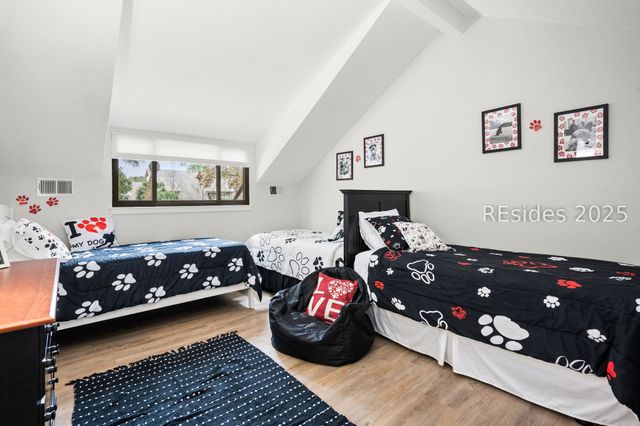 25 Deallyon Ave Apt 110, Hilton Head Island, SC 29928