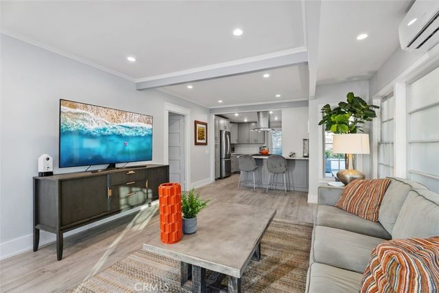 414 Cypress Drive, Laguna Beach, CA 92651