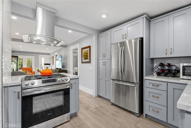 414 Cypress Drive, Laguna Beach, CA 92651