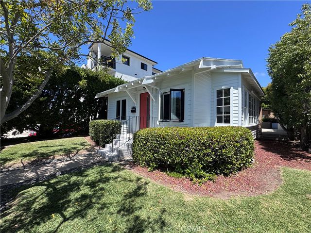 414 Cypress Drive, Laguna Beach, CA 92651