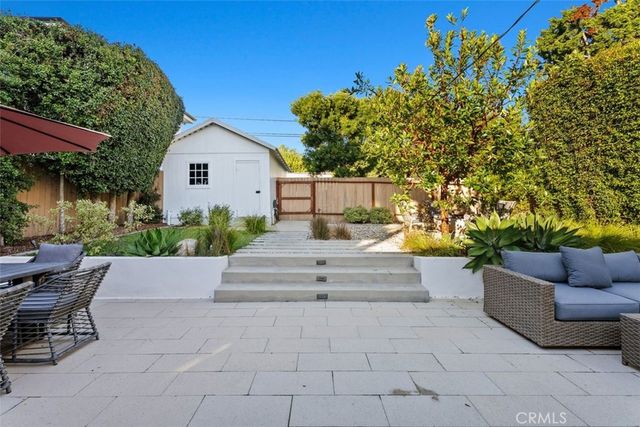 414 Cypress Drive, Laguna Beach, CA 92651