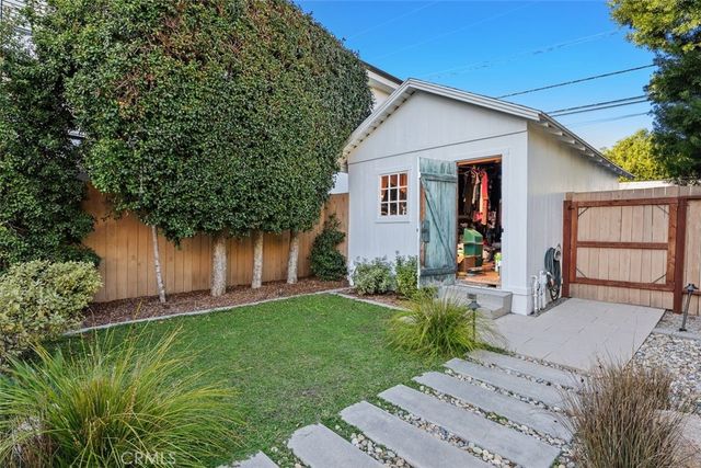 414 Cypress Drive, Laguna Beach, CA 92651