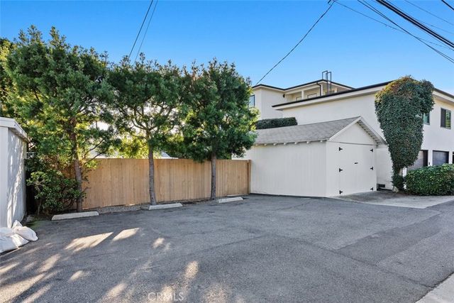 414 Cypress Drive, Laguna Beach, CA 92651