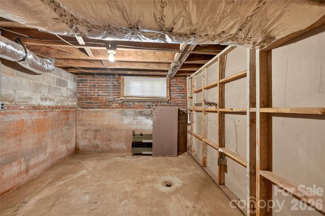 311 33rd Street Drive SE, Hickory, NC 28602