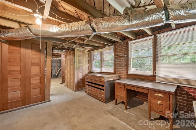 311 33rd Street Drive SE, Hickory, NC 28602