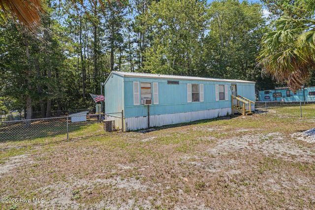 3039 Lewis Street SW, Supply, NC 28462