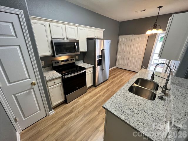 8267 Carob Tree Lane, Charlotte, NC 28215
