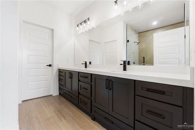 9614 N 71st Lane, Mcallen, TX 78573