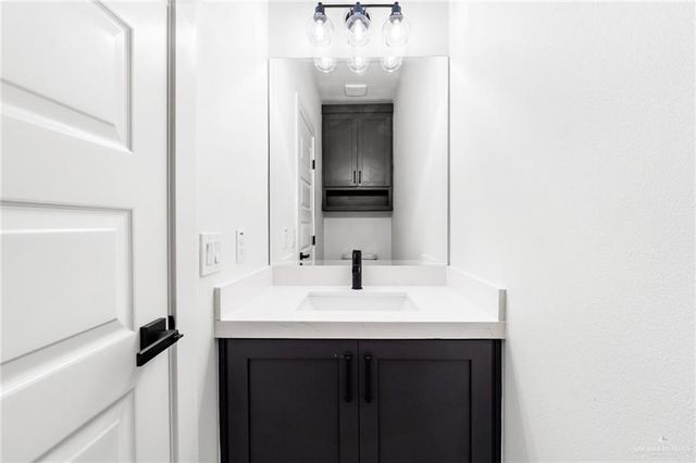9614 N 71st Lane, Mcallen, TX 78573