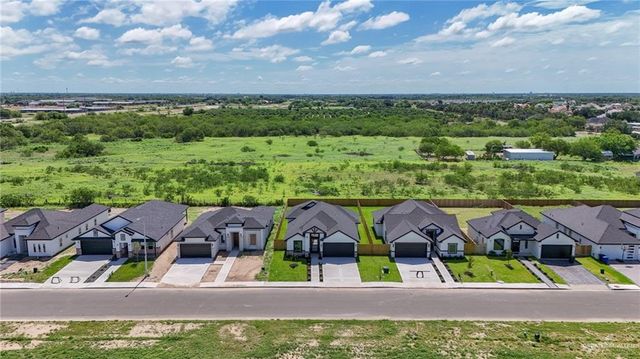 9614 N 71st Lane, Mcallen, TX 78573