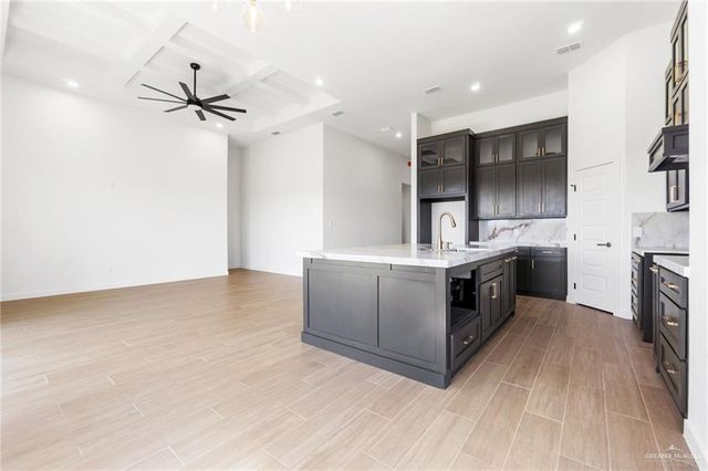 9614 N 71st Lane, Mcallen, TX 78573