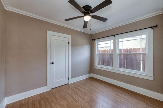 824 N Thorne Avenue, Fresno, CA 93728