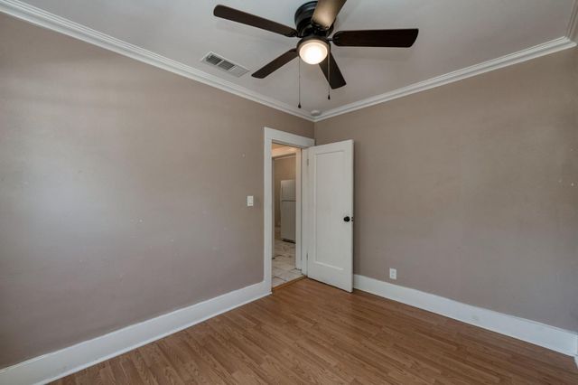 824 N Thorne Avenue, Fresno, CA 93728