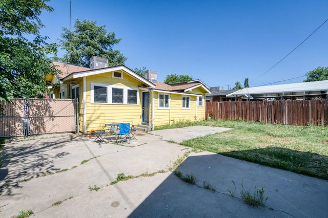 824 N Thorne Avenue, Fresno, CA 93728