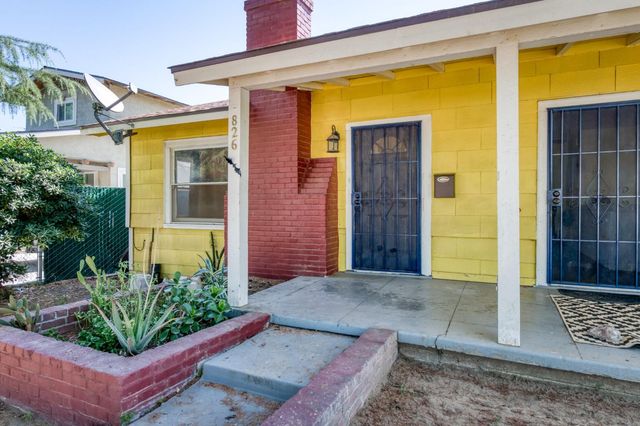824 N Thorne Avenue, Fresno, CA 93728