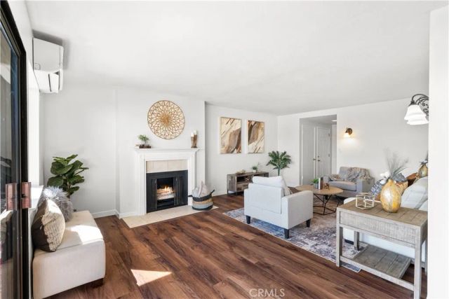 106 N Western 205, San Pedro, CA 90732