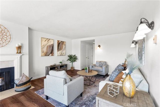 106 N Western 205, San Pedro, CA 90732