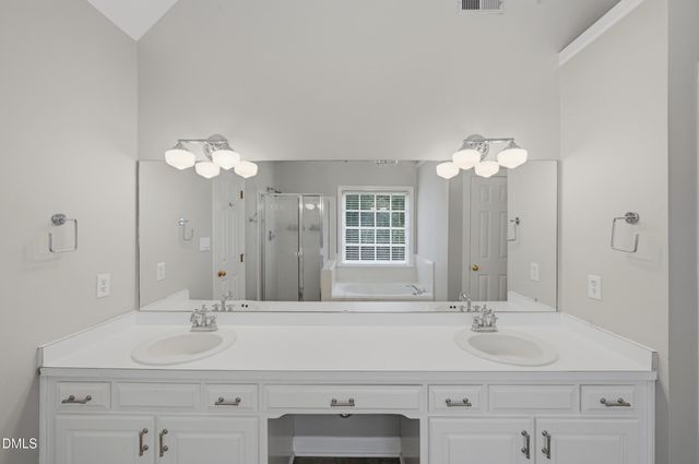 5108 Steuben Place, Fuquay Varina, NC 27526