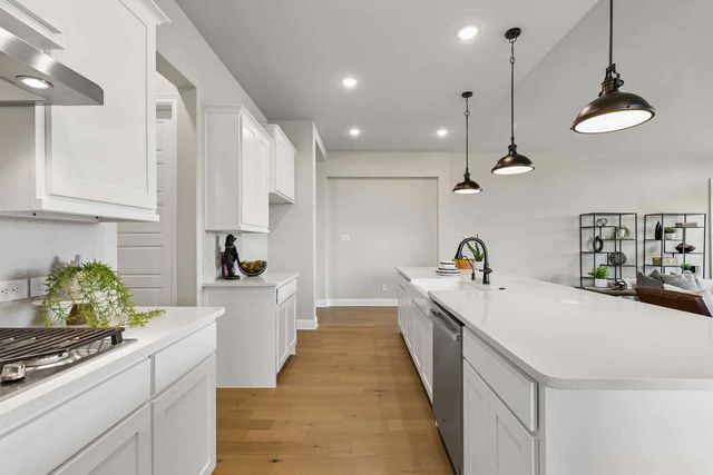 137 Cross Timbers Street, Azle, TX 76020
