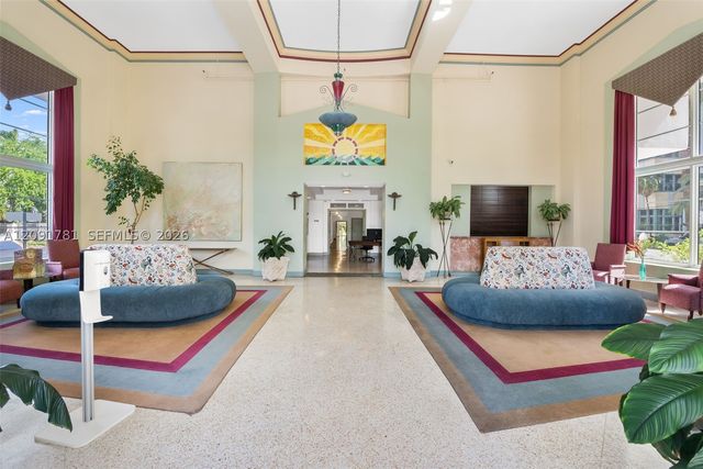 255 W 24th St 330, Miami Beach, FL 33140
