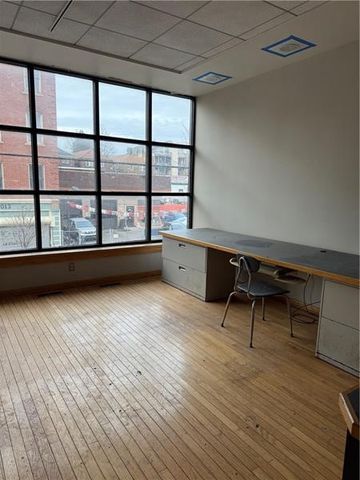 1012 Penn Ave, Wilkinsburg, PA 15221