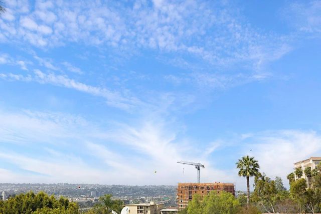 6361 Caminito Andreta, San Diego, CA 92111