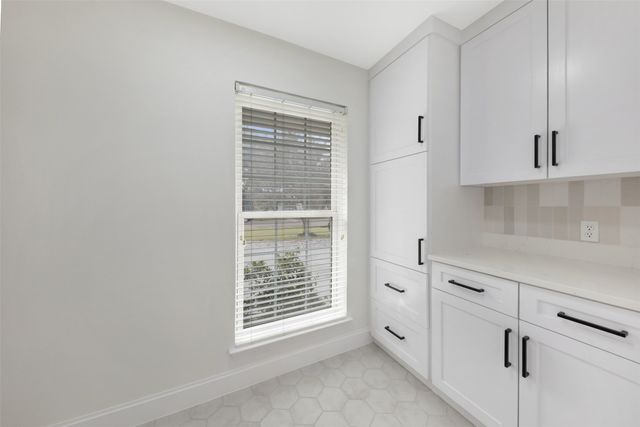 2707 Quail Ridge Drive, Carrollton, TX 75006