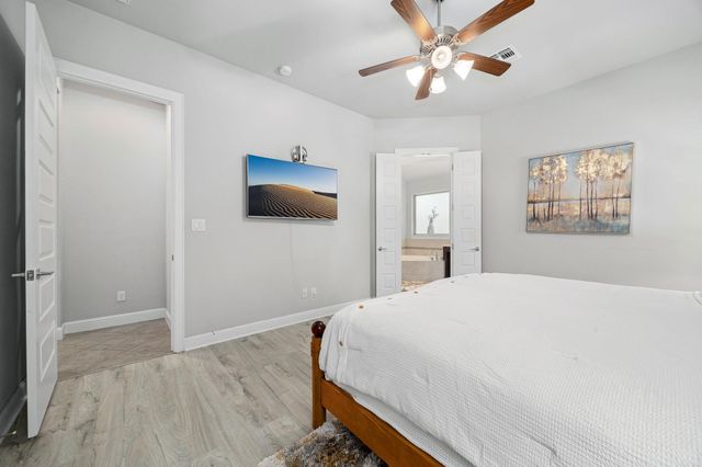 332 Ancient Oak WAY, San Marcos, TX 78666